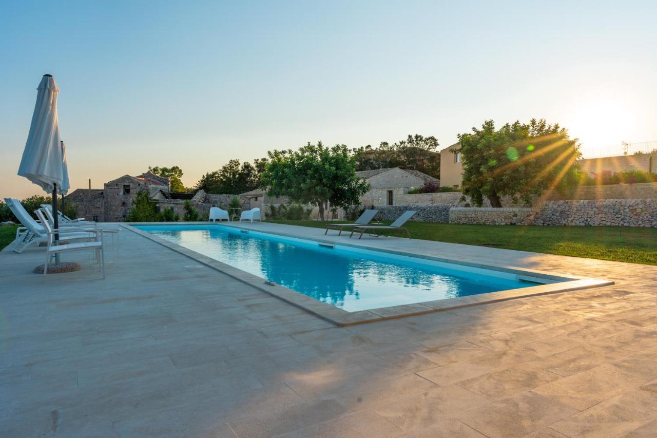 Baglio Cella - Appartamenti Per Vacanze Modica Buitenkant foto